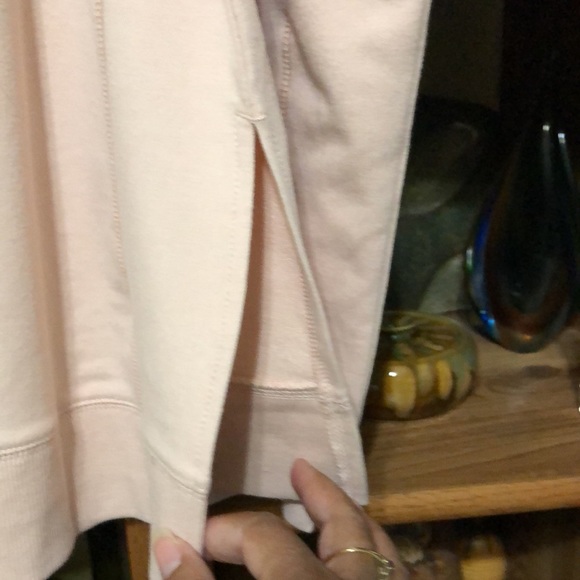 Ladies Wildfox Sweatshirt - Picture 4 of 12